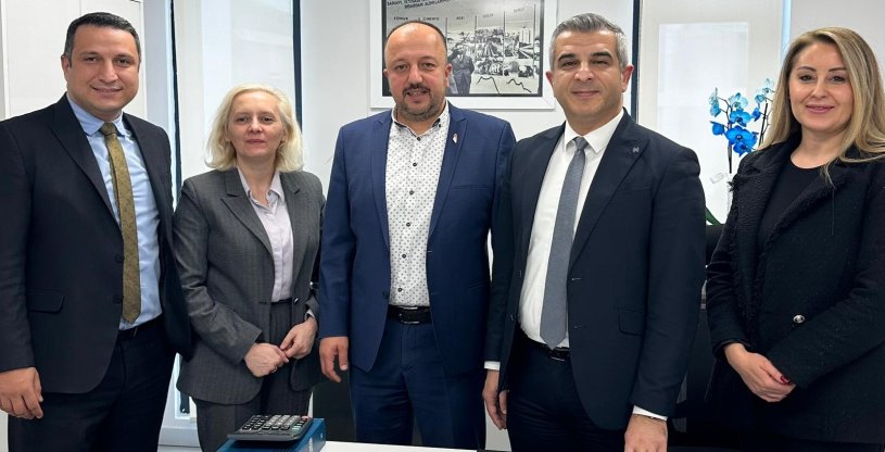 AKÜLKÜ, HALKBANK VE ZİRAAT BANKASI ANTALYA ŞUBELERİNİ ZİYARET ETTİ