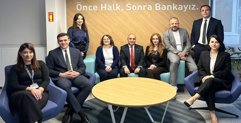 AKÜLKÜ, ZİRAAT VE HALK BANKASI KEMER ŞUBELERİNİ ZİYARET ETTİ