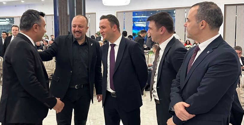 AKÜLKÜ, HALKBANK DENİZLİ BÖLGE BAŞKANI KARABAY'IN İFTARINA KATILDI