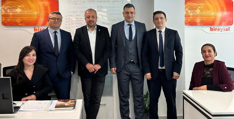 AKÜLKÜ, ZİRAAT VE HALK BANKASI ALANYA ŞUBELERİNİ ZİYARET ETTİ