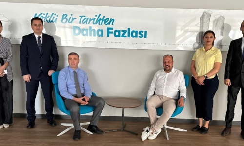 AKÜLKÜ, ZİRAAT VE HALK BANKASI ALANYA ŞUBELERİNİ ZİYARET ETTİ