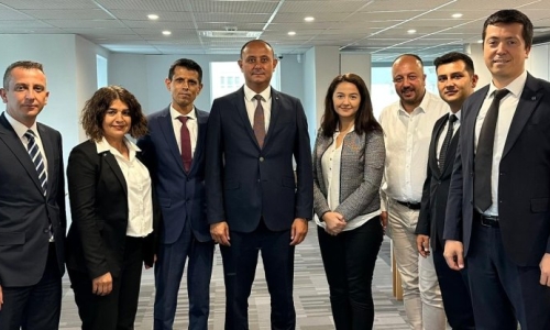 AKÜLKÜ, HALKBANK PERFORMANS TOPLANTISINA KATILAN ŞUBELERİN YÖNETİCİ VE ÜYELERİMİZİ ZİYARET ETTİ  (3)