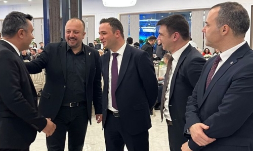 AKÜLKÜ, HALKBANK DENİZLİ BÖLGE BAŞKANI KARABAY'IN İFTARINA KATILDI