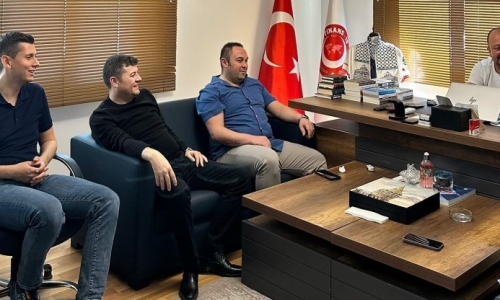 AKÜLKÜ, ANTALYA İL BAŞ TEMSİLCİLERİ İLE DENETLEME VE DİSİPLİN KURULU ÜYELERİYLE TOPLANDI